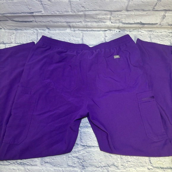 Women’s FIGS Yola Skinny Scrub Pants Digital Grape Size Large High Waisted - Picture 2 of 14